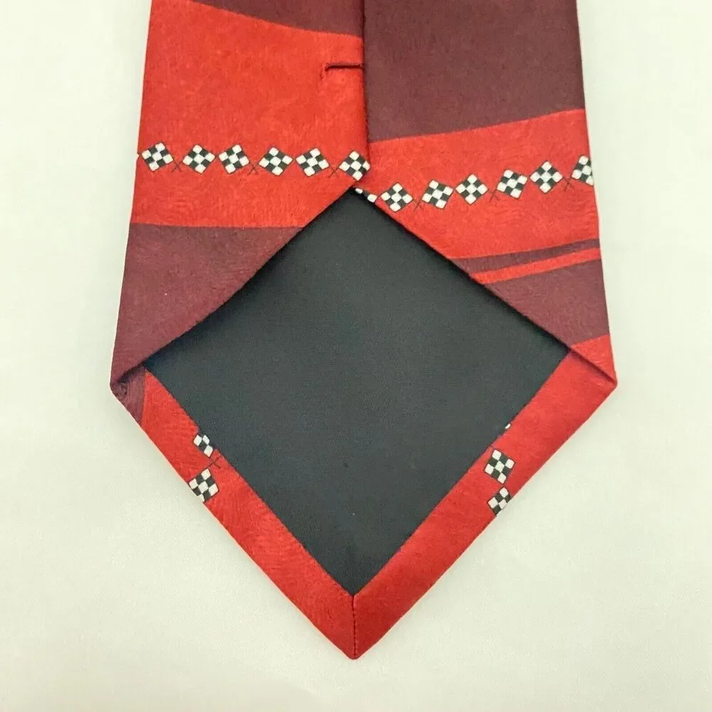 #5620 Mickey Unlimited Novelty Mens Racing Mickey Mouse Necktie, Tie 57X4